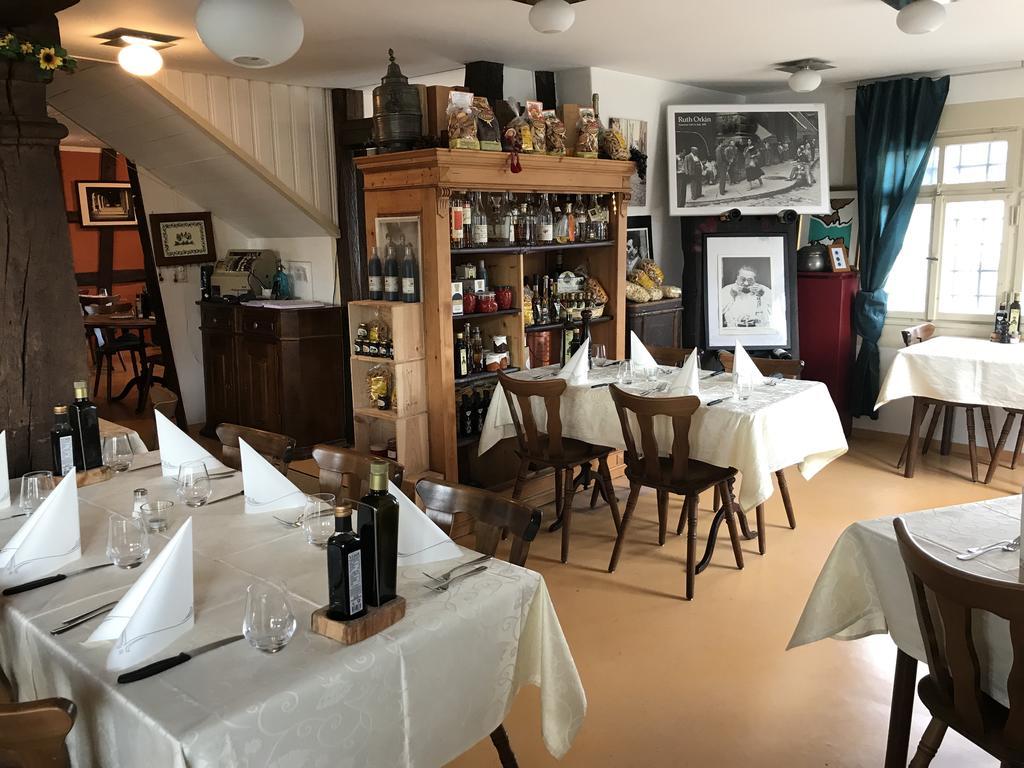 Hotel Restaurant Pizzeria Rotes Haus Münsterlingen Exteriör bild